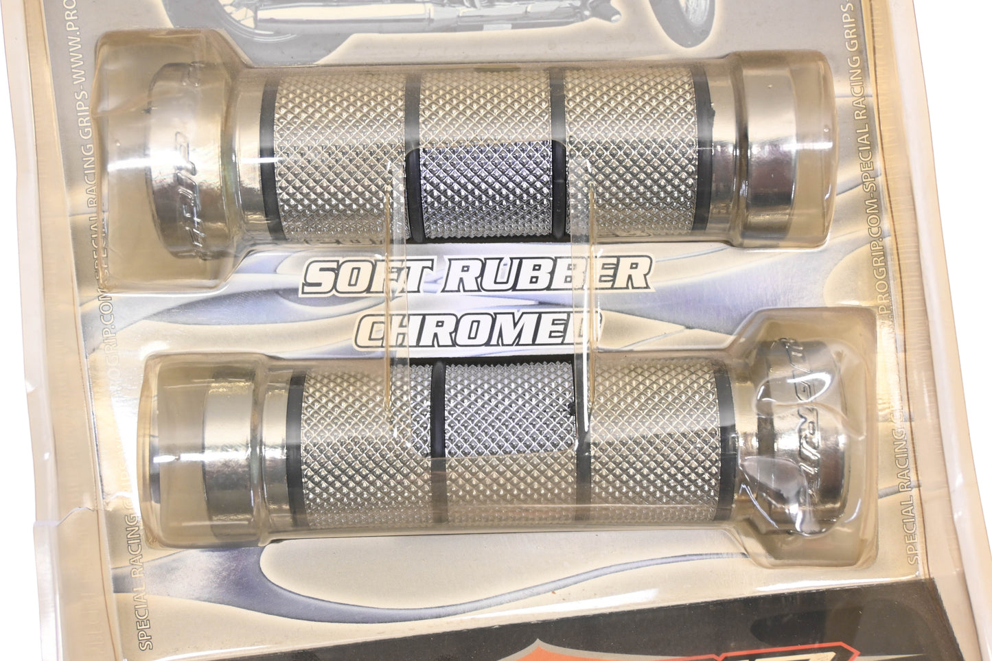 Pro Grip PG 866, PG866 Silver 1" Soft Rubber Chromed Handle Kit NOS
