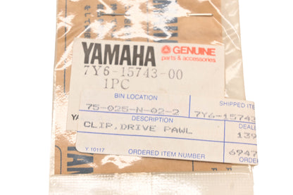 New OEM Yamaha 7Y6-15743-00-00 Drive Pawl Clip NOS