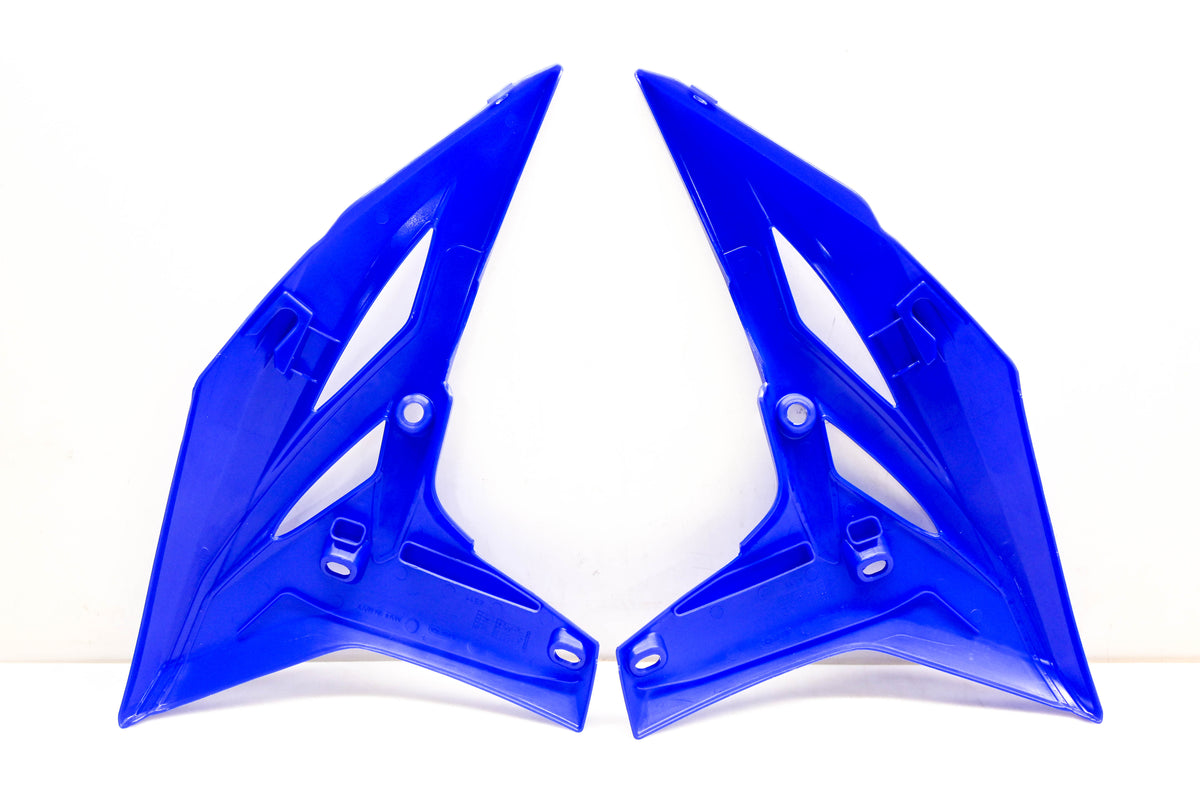 UFO Plast 117189, YA04828089 Blue Radiator Shroud Kit NOS