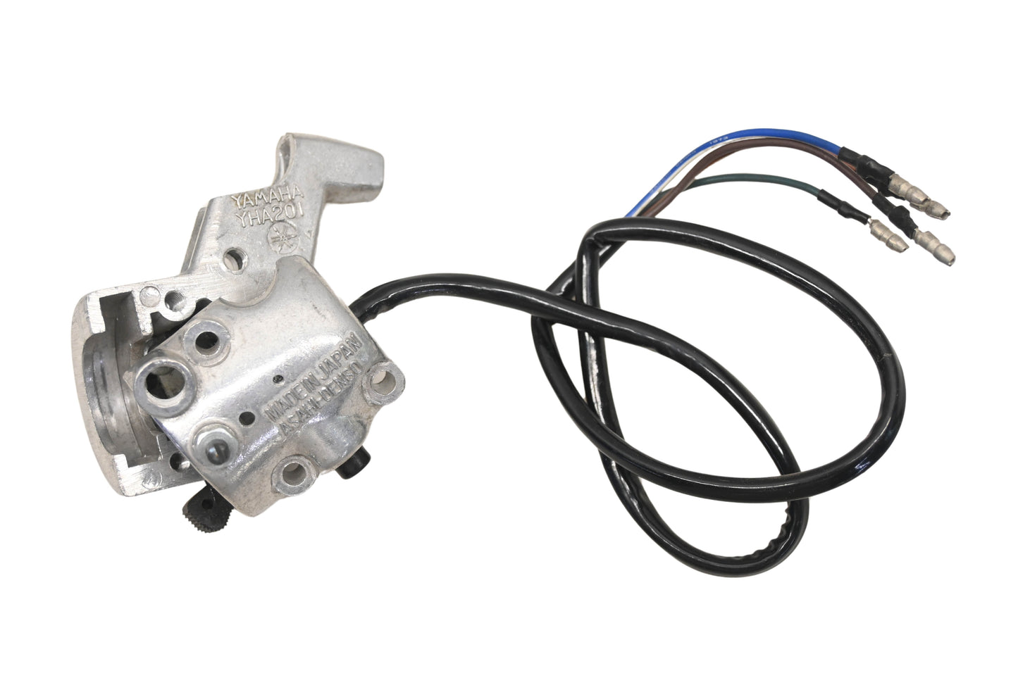 OEM Yamaha YHA201, 218-82920-00 Righthand Lever & Turn Signal Switch Holder