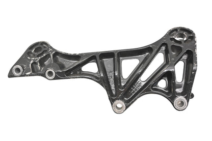 OEM Yamaha 6R7-21415-01-00 Front Upper Engine Mount Bracket