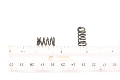 Aftermarket 414061600, P414061600, 414-0616 Springs Qty 2 NOS