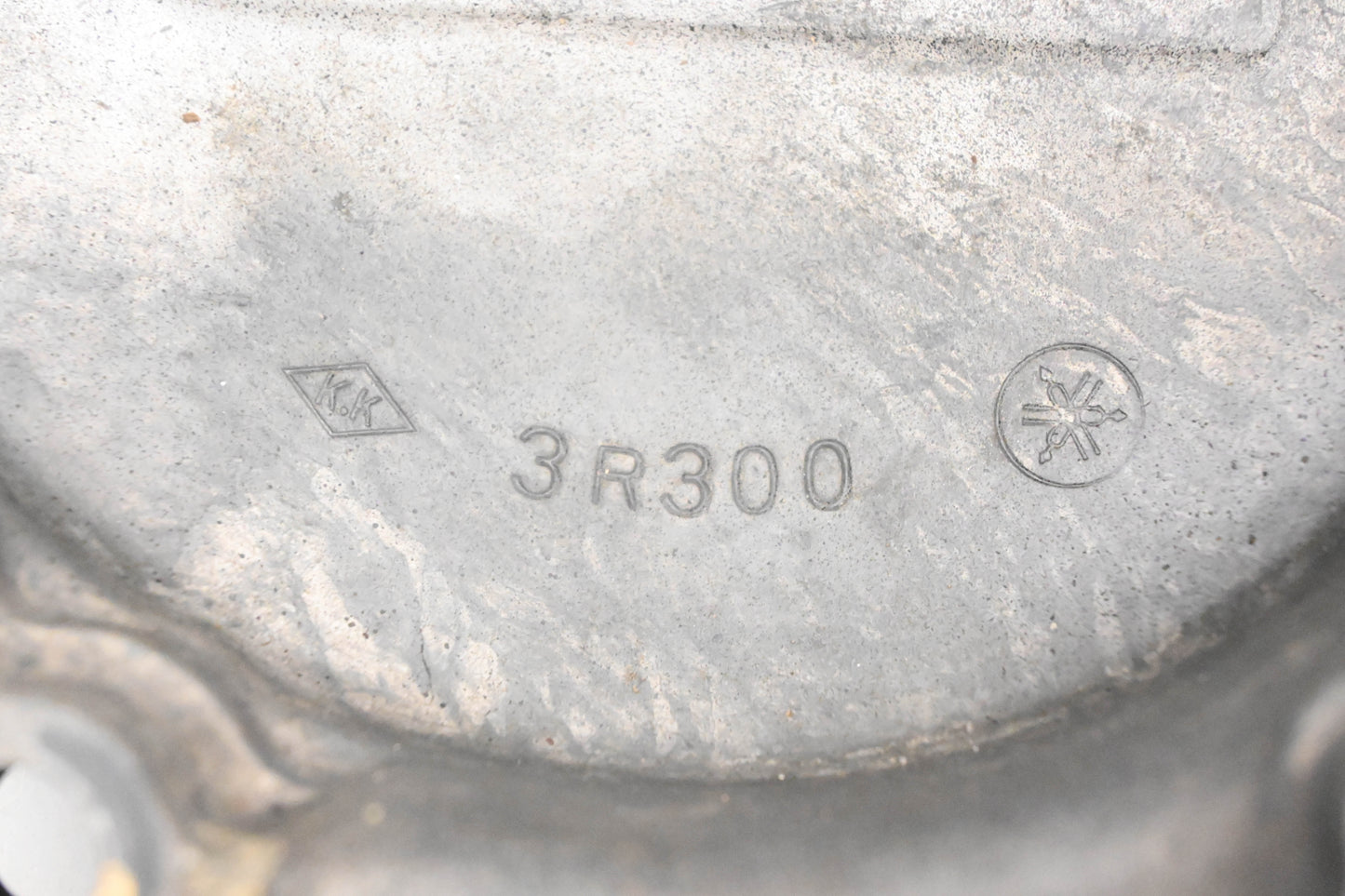OEM Yamaha 3R3-15411-01-00 Crankcase Clutch Cover