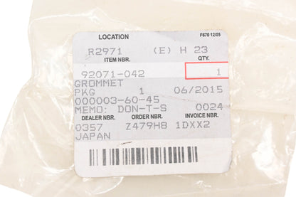 New OEM Kawasaki 92071-042 Grommet NOS