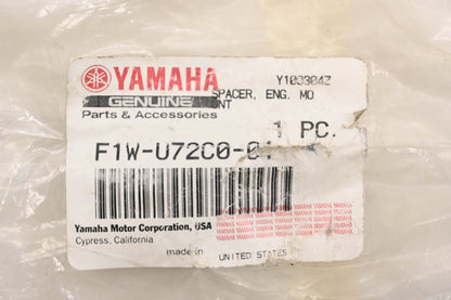 New OEM Yamaha F1W-U72C0-01-00 Engine Mount Spacer NOS