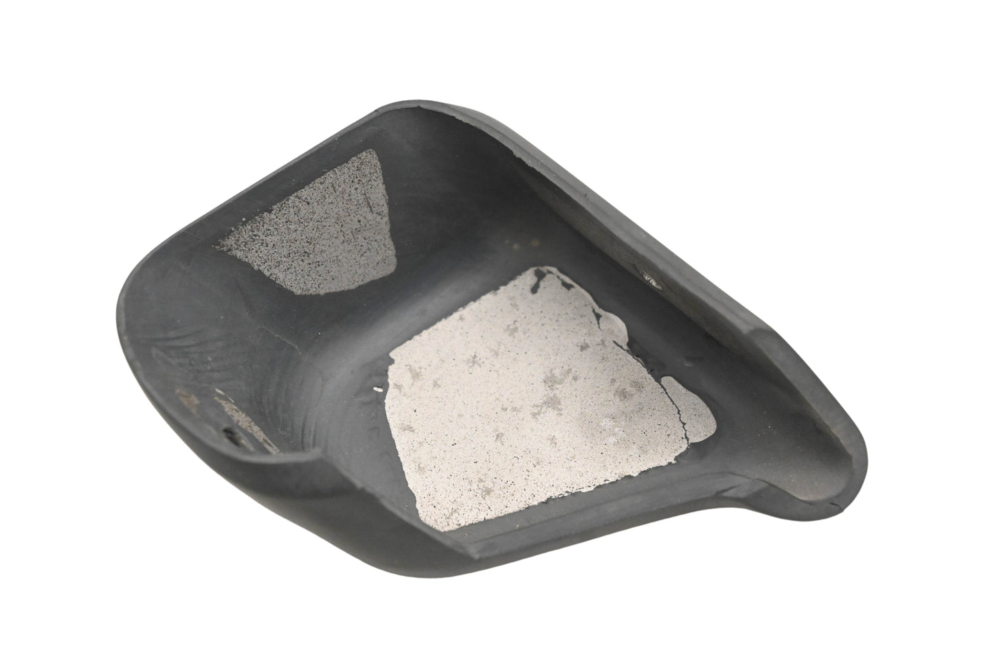 New OEM Yamaha EU0-62574-W0-00 Right Bumper Cap NOS