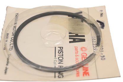 New OEM Yamaha 2X7-11601-30-00 Piston Ring Kit NOS