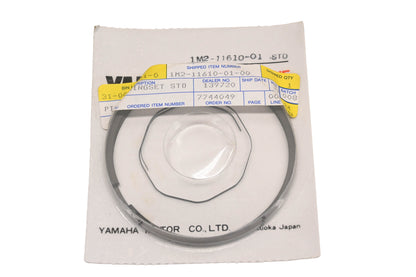 New OEM Yamaha 1M2-11610-01-00 Piston Ring Kit NOS