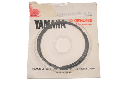 New OEM Yamaha 1W2-11610-20-00 Piston Ring Kit NOS