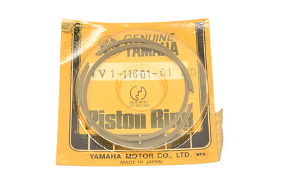 New OEM Yamaha 4V1-11601-01-00 Piston Ring Kit NOS