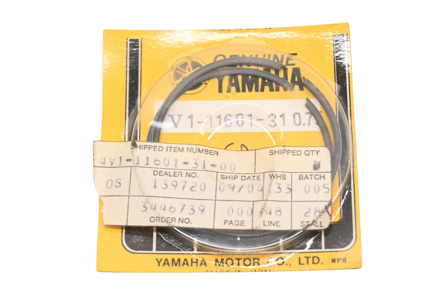 New OEM Yamaha 4V1-11601-31-00 Piston Ring Kit NOS