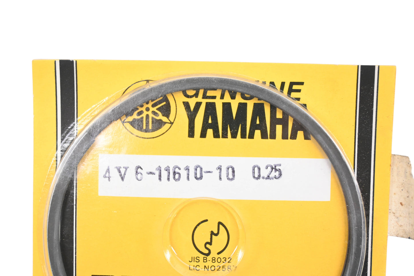 New OEM Yamaha 4V6-11610-10-00 Piston Ring Kit NOS