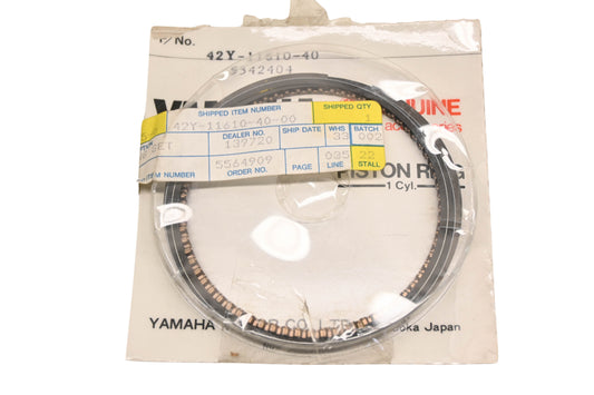 New OEM Yamaha 42Y-11610-40-00 Piston Ring Kit NOS