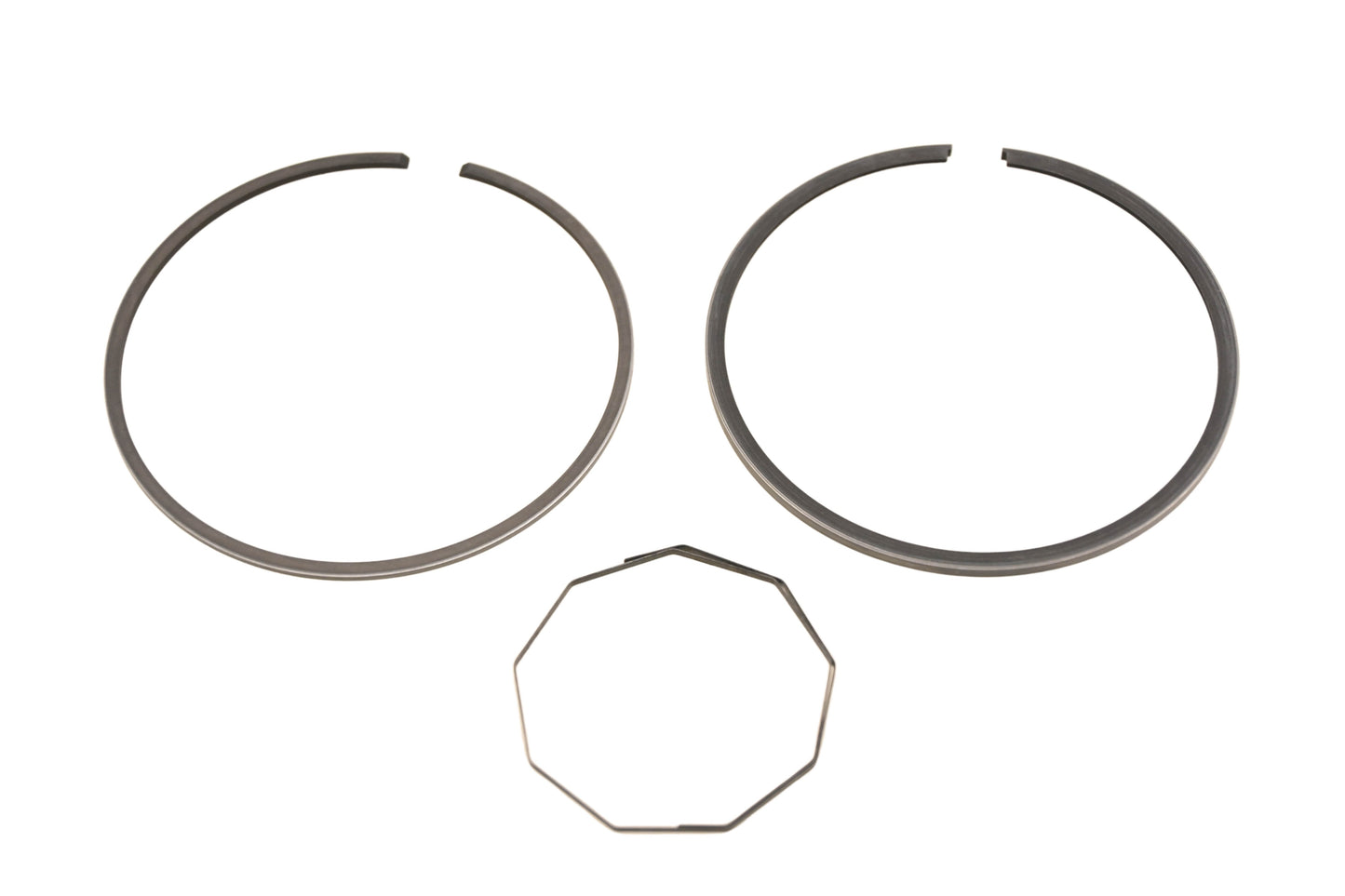 New OEM Yamaha 434-11610-30-00 Piston Ring Kit NOS