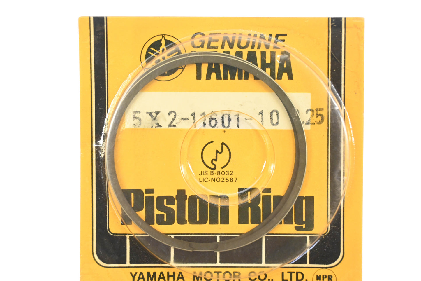 New OEM Yamaha 5X2-11601-10-00 Piston Ring Kit NOS