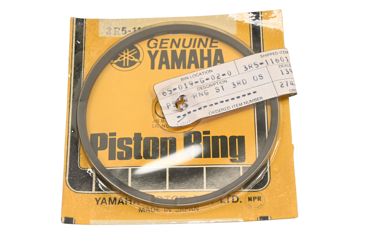 New OEM Yamaha 3R5-11601-30-00 Piston Ring Kit NOS