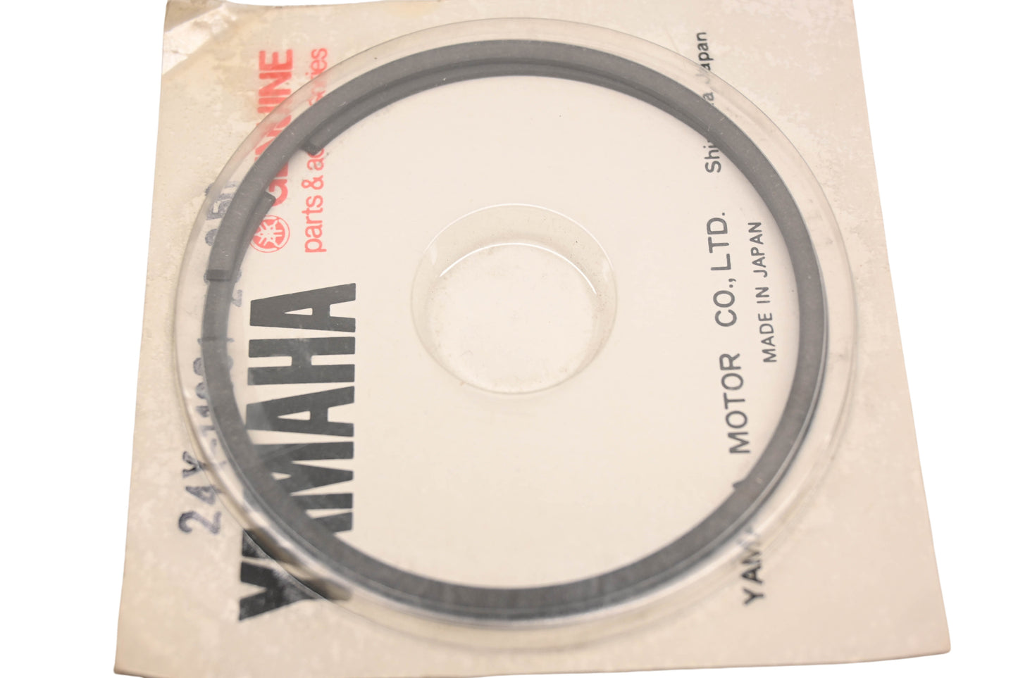 New OEM Yamaha 24Y-11601-20-00 Piston Ring Kit NOS