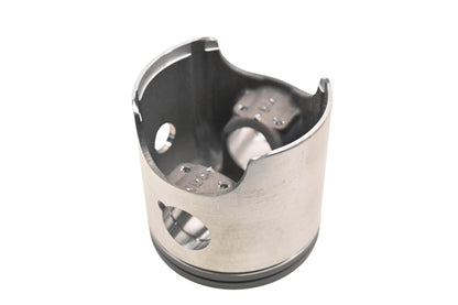 New OEM Yamaha 8DN-11631-00-A0 Piston NOS