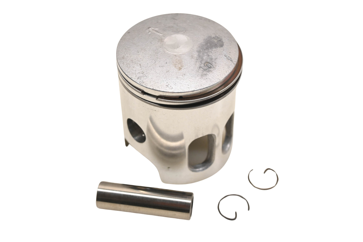 New OEM Yamaha 2J5-11630-40-00 Piston Kit NOS