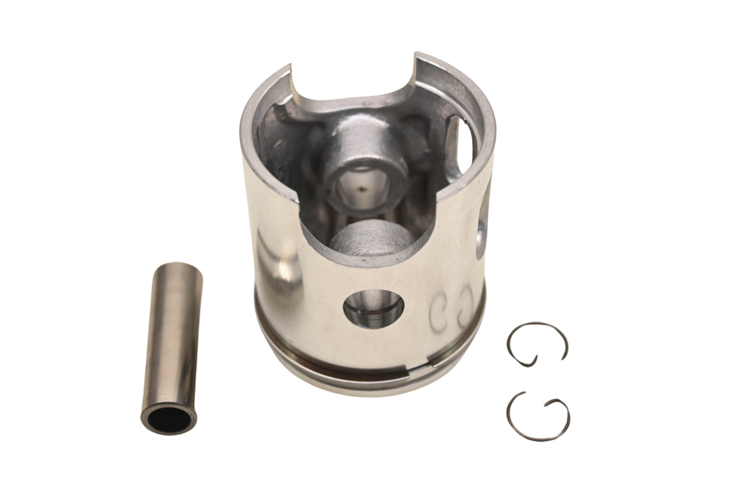 New OEM Yamaha 2J5-11630-40-00 Piston Kit NOS