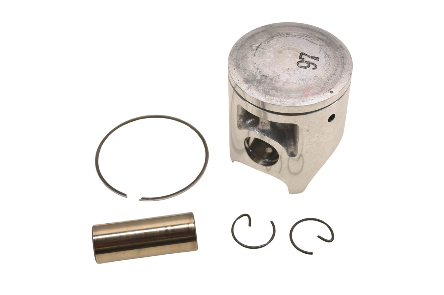 New OEM Yamaha 3R2-11630-00-00 Piston Kit NOS