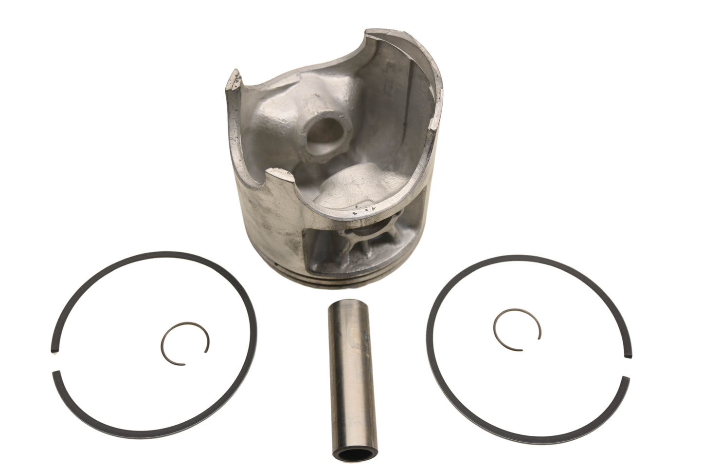 New OEM Yamaha 5X6-11630-01-00 Piston Kit NOS