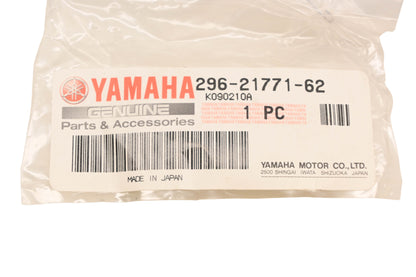 New OEM Yamaha 296-21771-62-00 Oil Tank Cap NOS