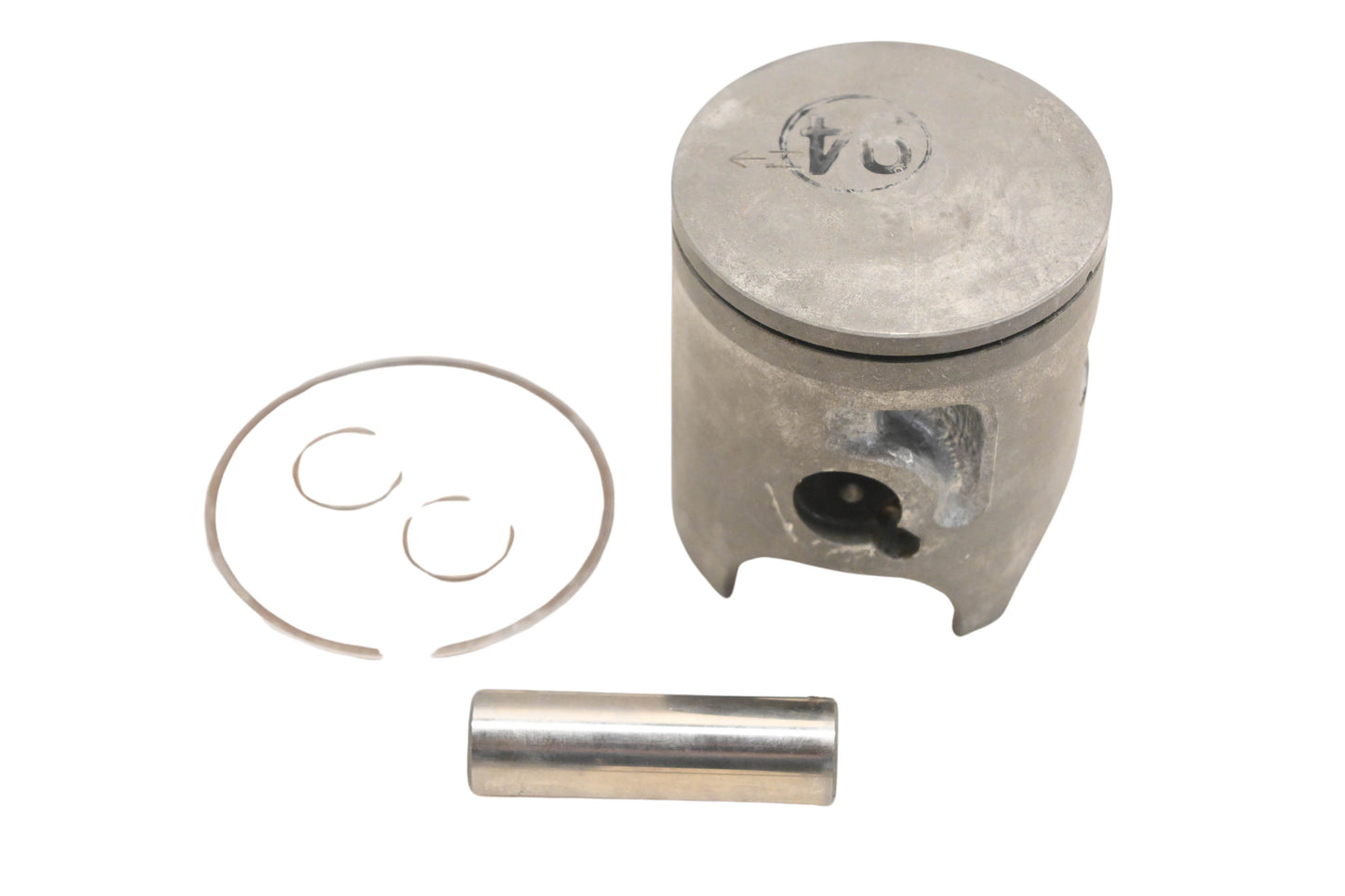 New OEM Yamaha 58T-11630-A1-00 Piston Kit NOS