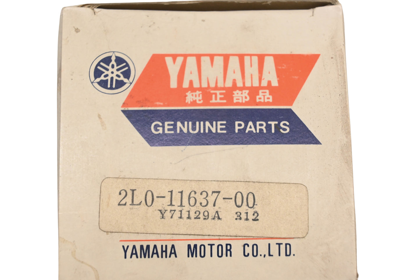 New OEM Yamaha 2L0-11637-00-00 Piston NOS