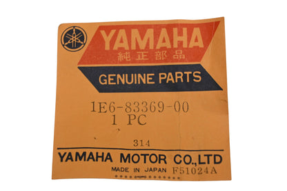 New OEM Yamaha 1E6-83369-00-00 Flasher Stay Bracket NOS
