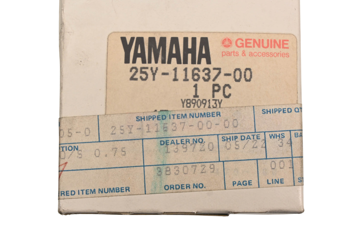 New OEM Yamaha 25Y-11637-00-00 Piston NOS