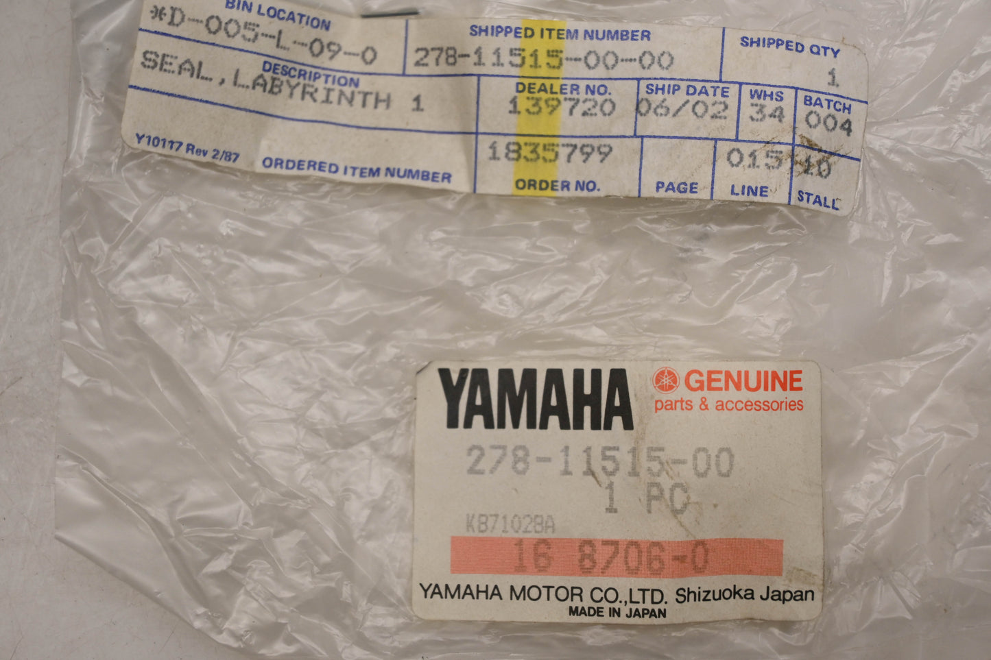 New OEM Yamaha 278-11515-00-00 Labyrinth Seal NOS