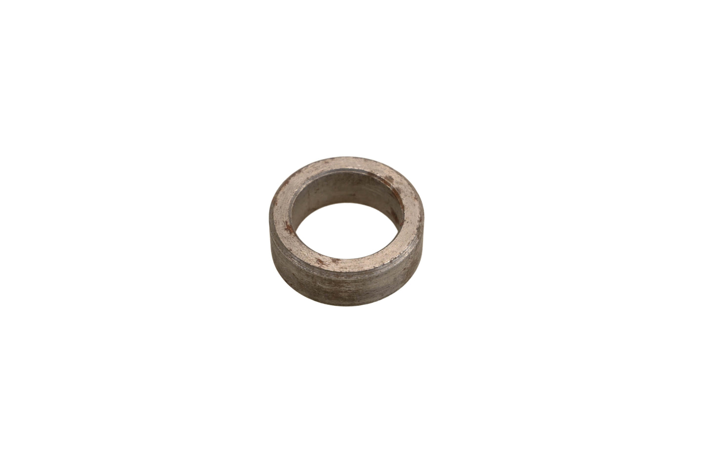 New OEM Yamaha 90560-17031-00 Spacer NOS