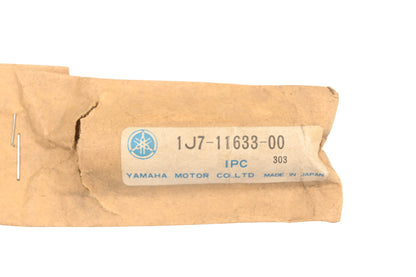 New OEM Yamaha 1J7-11633-00-00 Piston Pin NOS