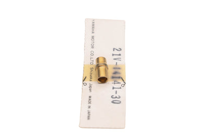 New OEM Yamaha 21V-14141-30-00 Carburetor Main Nozzle NOS