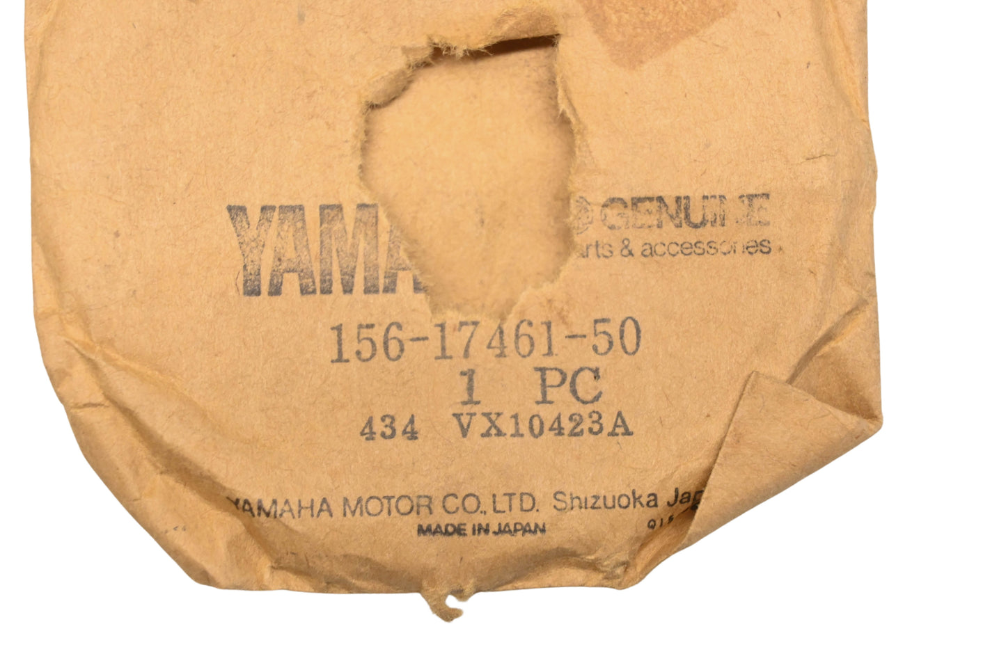 New OEM Yamaha 156-17461-50-00 Drive Sprocket 15T NOS
