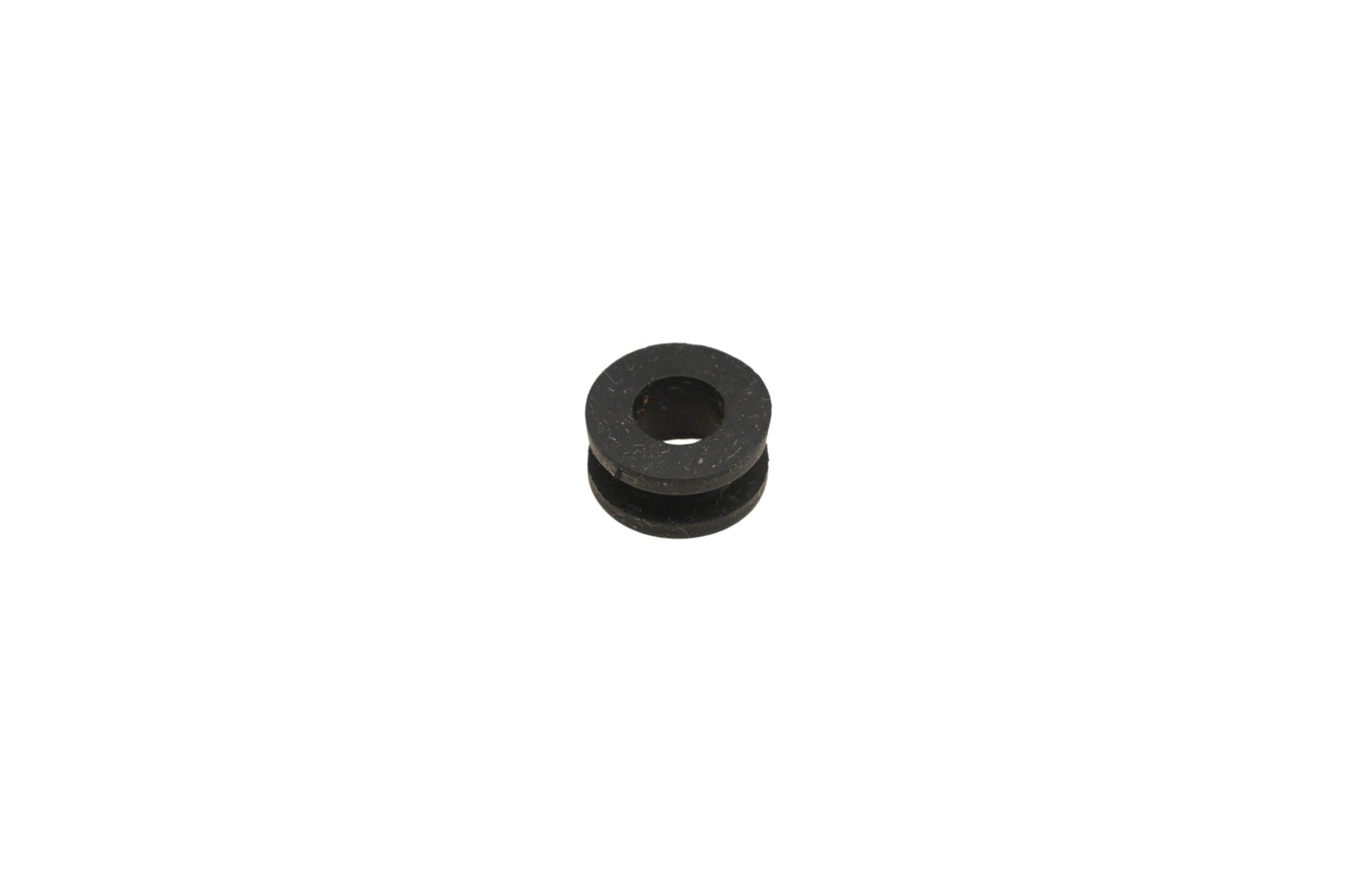 New OEM Yamaha 90480-10258-00 Grommet NOS