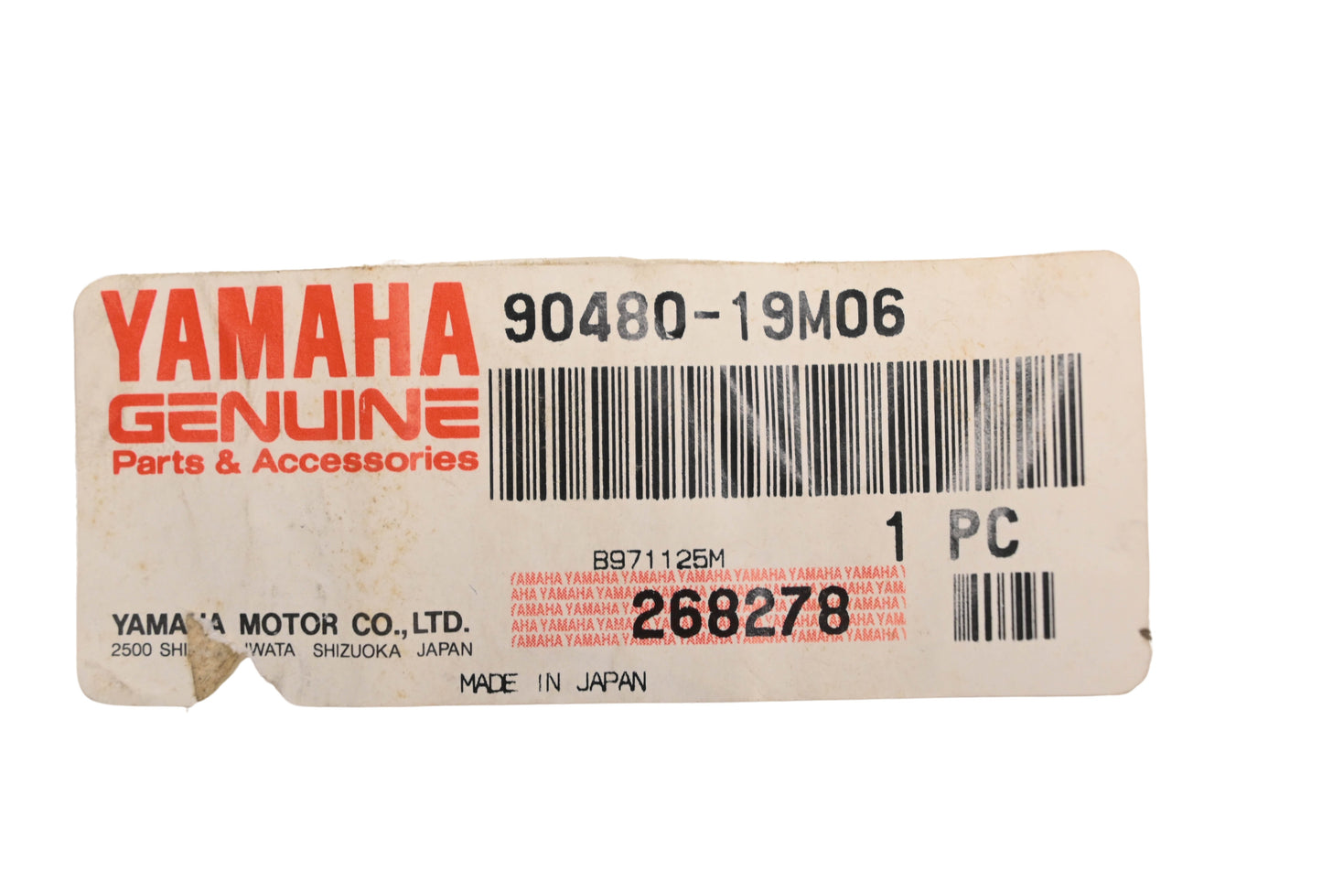 New OEM Yamaha 90480-19M06-00 Grommet NOS