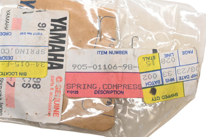 New OEM Yamaha 90501-10698-00, 905-01106-98-00 Compression Spring NOS