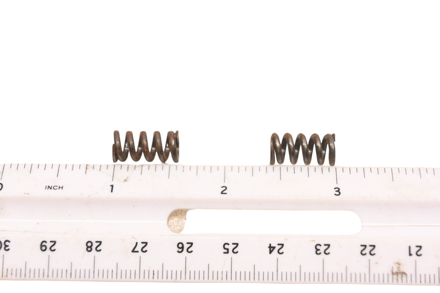 New OEM Yamaha 90501-15091-00 Compression Springs Qty 2 NOS