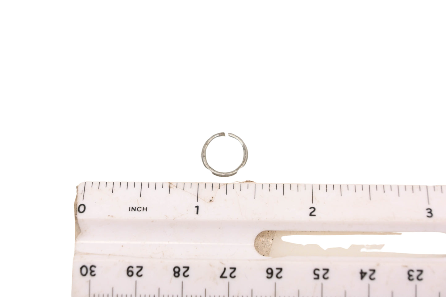New OEM Yamaha 93440-10028-00 Outer Circlip NOS