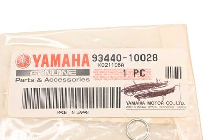 New OEM Yamaha 93440-10028-00 Outer Circlip NOS