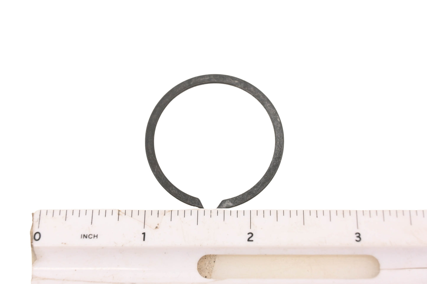 New OEM Yamaha 93440-33154-00 Outer Circlip NOS