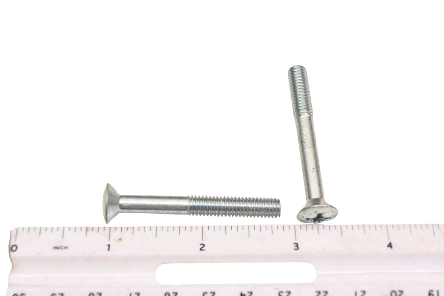 New OEM Yamaha 92601-06050-00 Oval Head Screws Qty 2 NOS