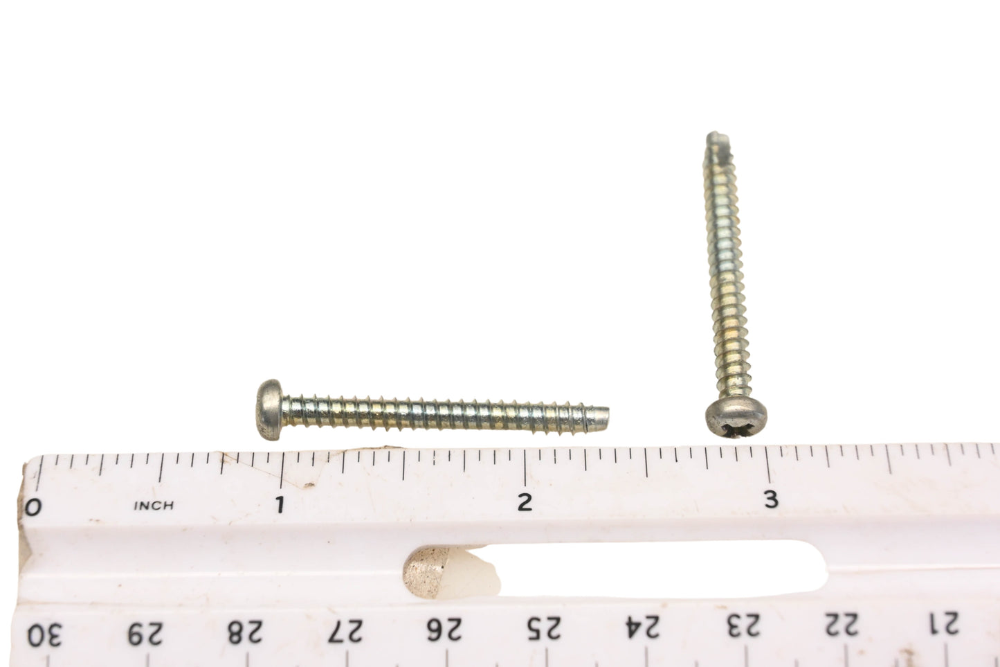 New OEM Yamaha 97780-40535-00 Tapping Screws Qty 2 NOS