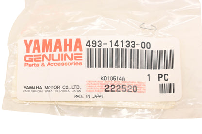 New OEM Yamaha 493-14133-00-00 Carburetor Throttle Stop Screw Spring NOS