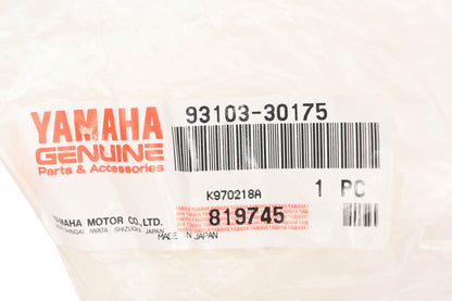 New OEM Yamaha 93103-30175-00 Oil Seal 30x62x8 NOS