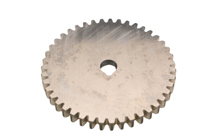 New OEM Yamaha 256-13325-00-00 Oil Pump Driven Gear NOS