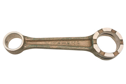 New OEM Yamaha 2T2-11651-00-00 Connecting Rod NOS