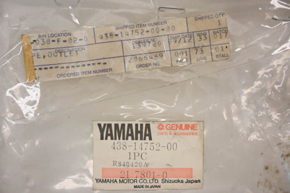 New OEM Yamaha 438-14752-00-00 Outlet Pipe NOS